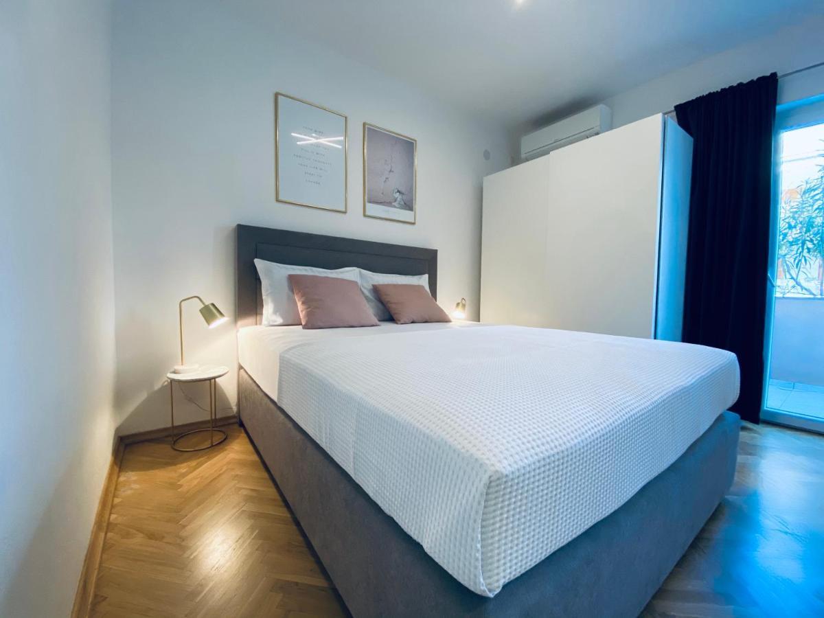 Cirjak Apartments Biograd Na Moru Exterior photo