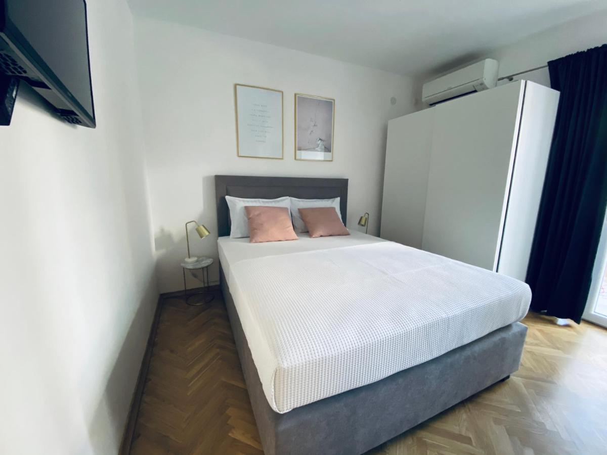 Cirjak Apartments Biograd Na Moru Exterior photo