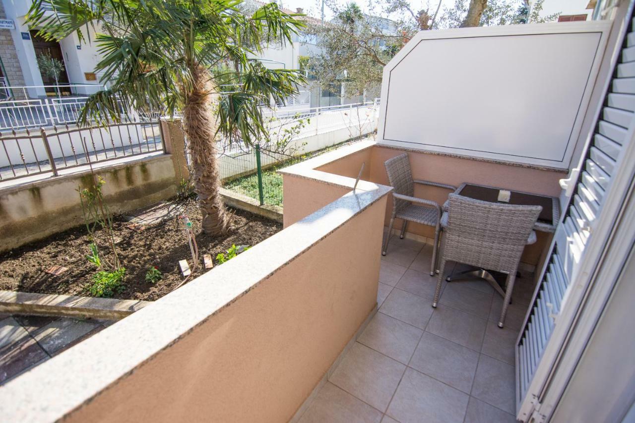 Cirjak Apartments Biograd Na Moru Exterior photo